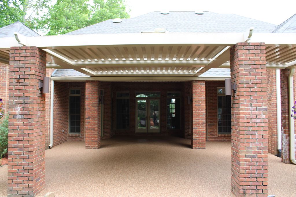 ACE Resin entry portico patio